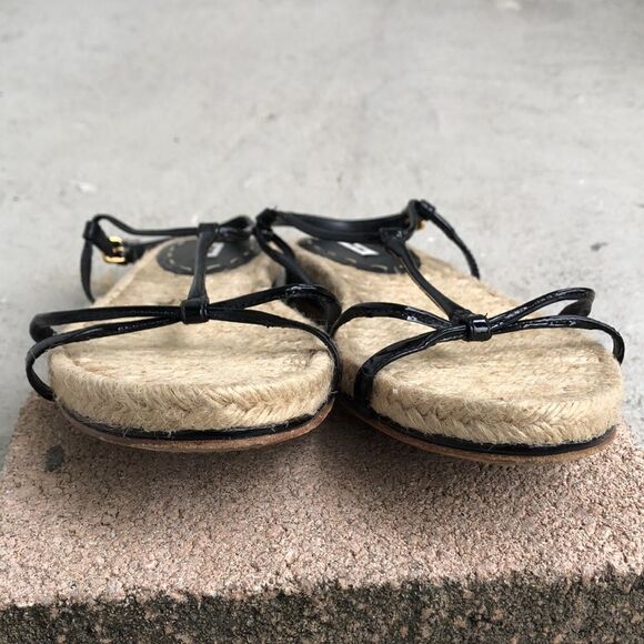 Miu Miu Black and Tan Sandals - Picture 4 of 6